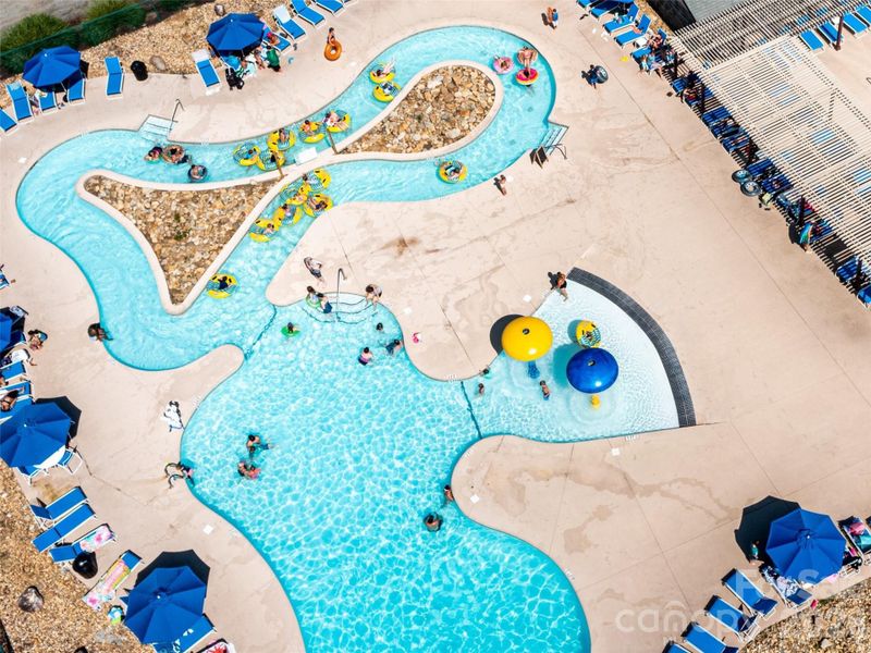 Community amenities in , Lake Lure (Image 34).