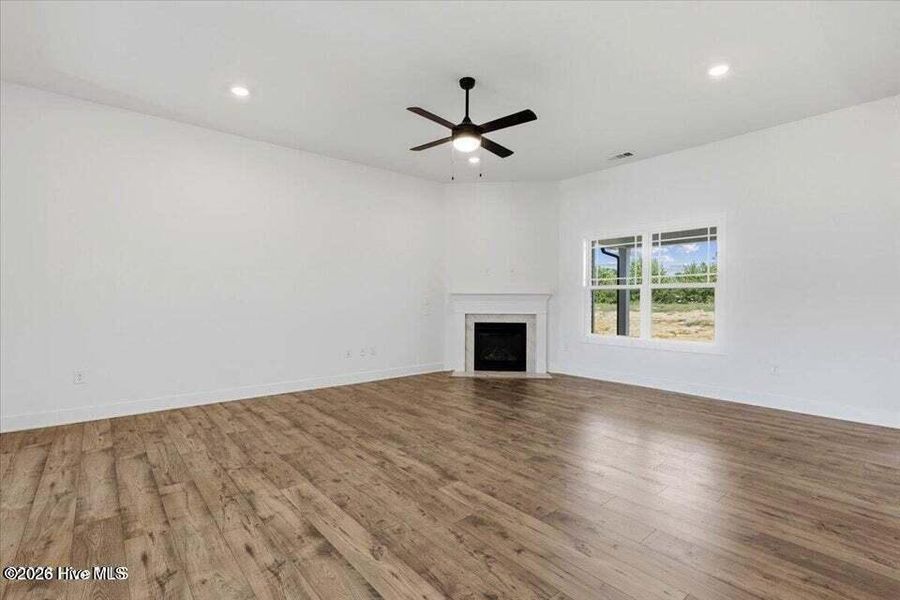 Spacious, unfurnished interior of a new home in Wood Creek Landing, Leland (Image 18). Spacious, unfurnished interior of a new home in Wood Creek Landing, Leland (Image 18).
