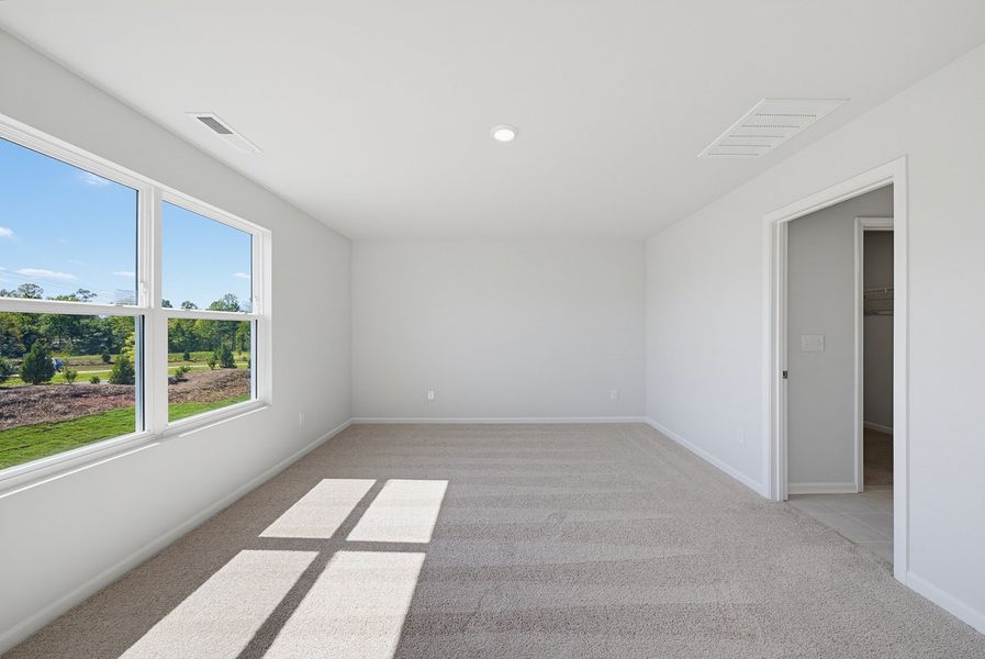 Spacious, unfurnished interior of a new home in Sweetbrier, Durham (Image 23).