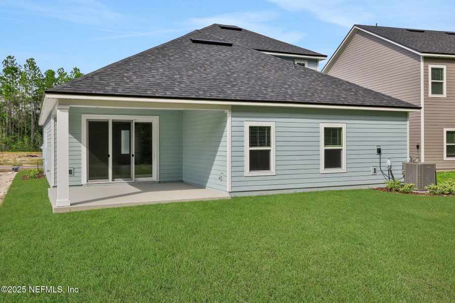 Exterior details and patio area of a home in Brook Forest, St. Augustine (Image 4).
