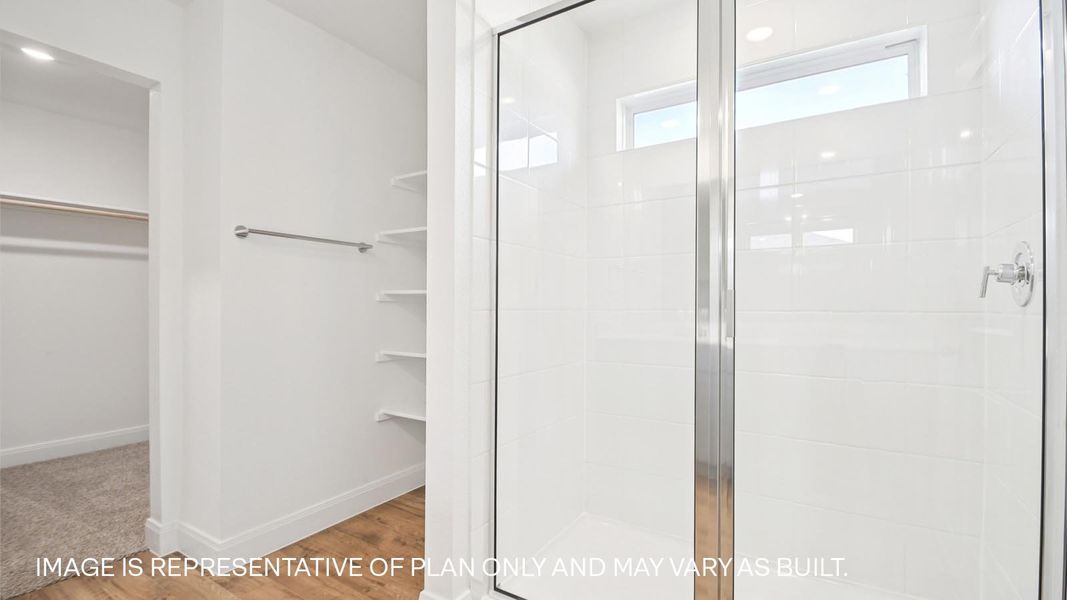 Image 28 representing the The Hudson by D.R. Horton in Railhead, Cedar Creek, TX.