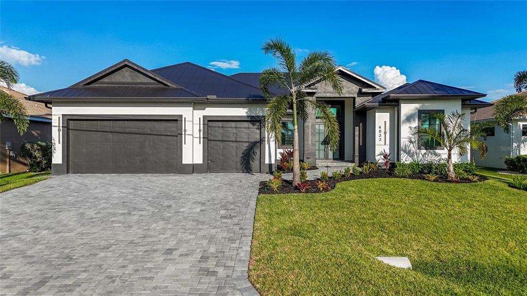 Image 47 of a home in .