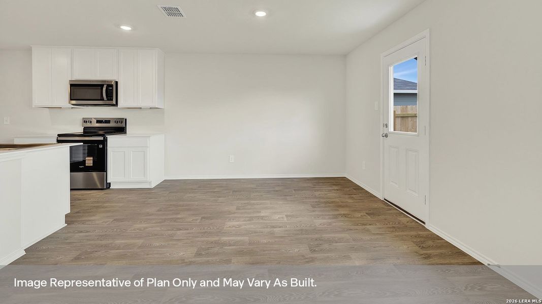 Spacious, unfurnished interior of a new home in Swenson Heights, Seguin (Image 22). Spacious, unfurnished interior of a new home in Swenson Heights, Seguin (Image 22).