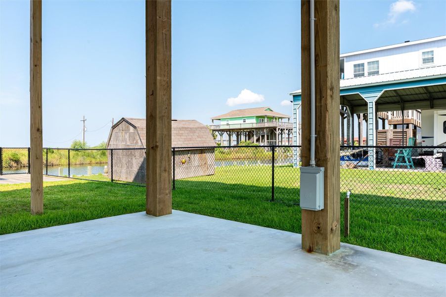 Exterior details and patio area of a home in , Bolivar (Image 18).