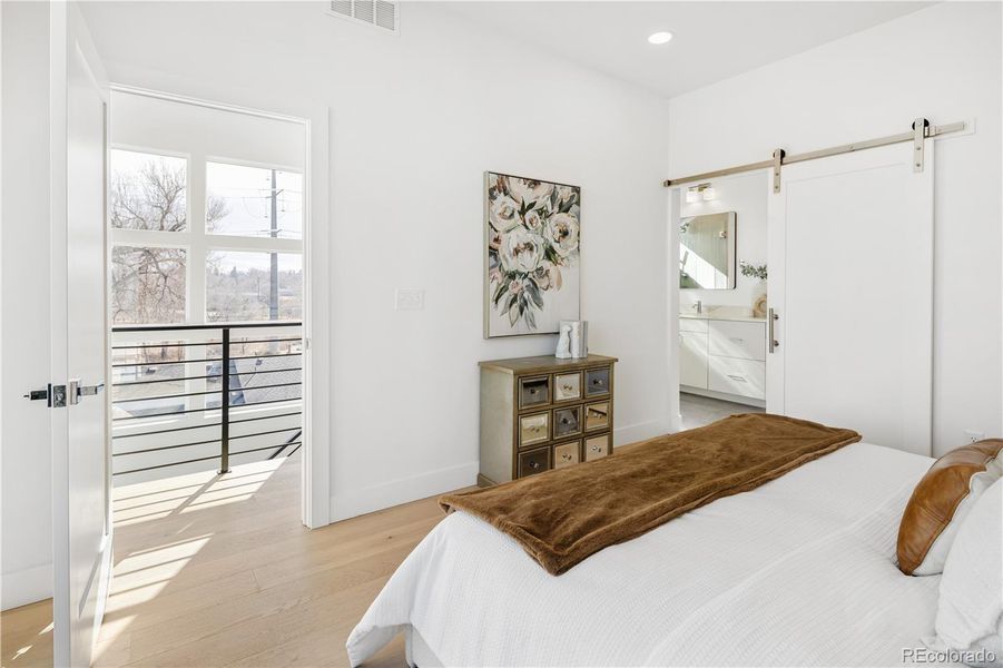 Furnished interior view inside a new home in , Denver (Image 35).