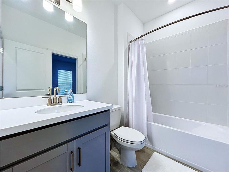 Furnished interior view inside a new home in , Wesley Chapel (Image 17).