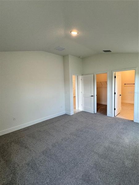 Spacious, unfurnished interior of a new home in Watercress Cove, North Port (Image 10).