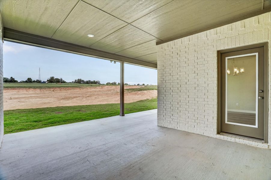 Exterior details and patio area of a home in Terra Vista Estates, Springtown (Image 4).