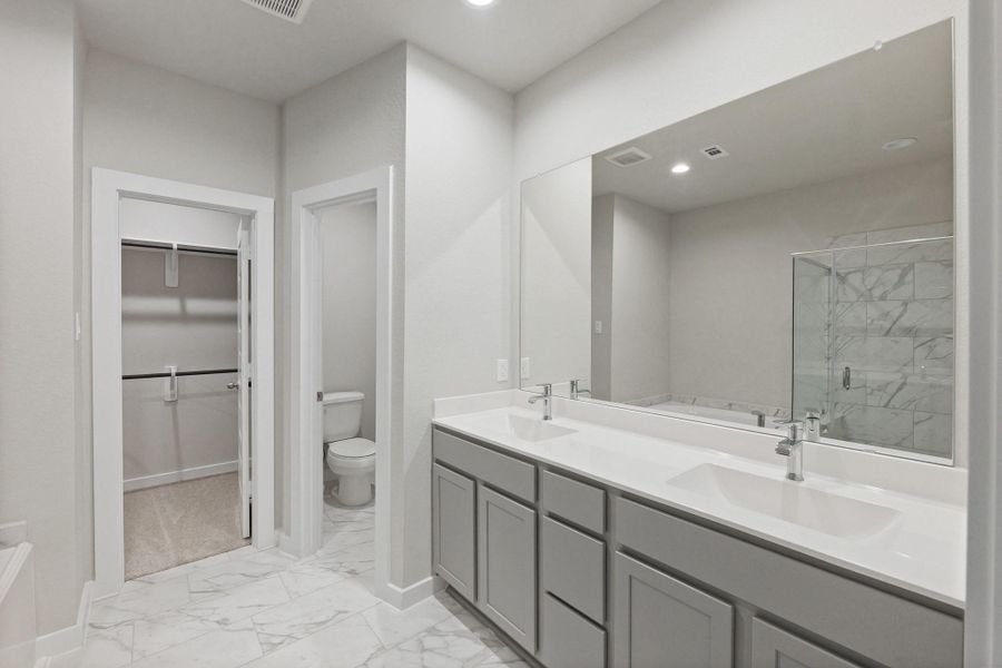 Furnished interior view inside a new home in Cypresswood Landing, Humble (Image 6).