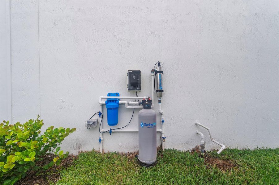 Full house water filtration system with RO