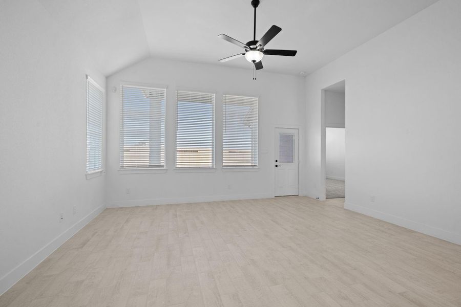 Spacious, unfurnished interior of a new home in Attwater, Waller (Image 26). Spacious, unfurnished interior of a new home in Attwater, Waller (Image 26).