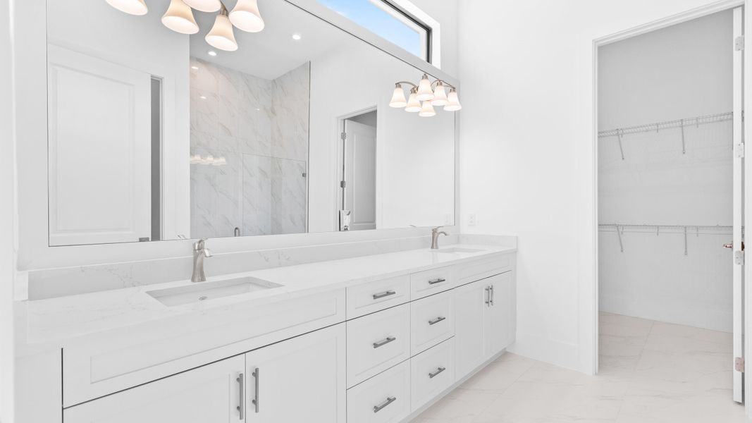 Owner's Bath