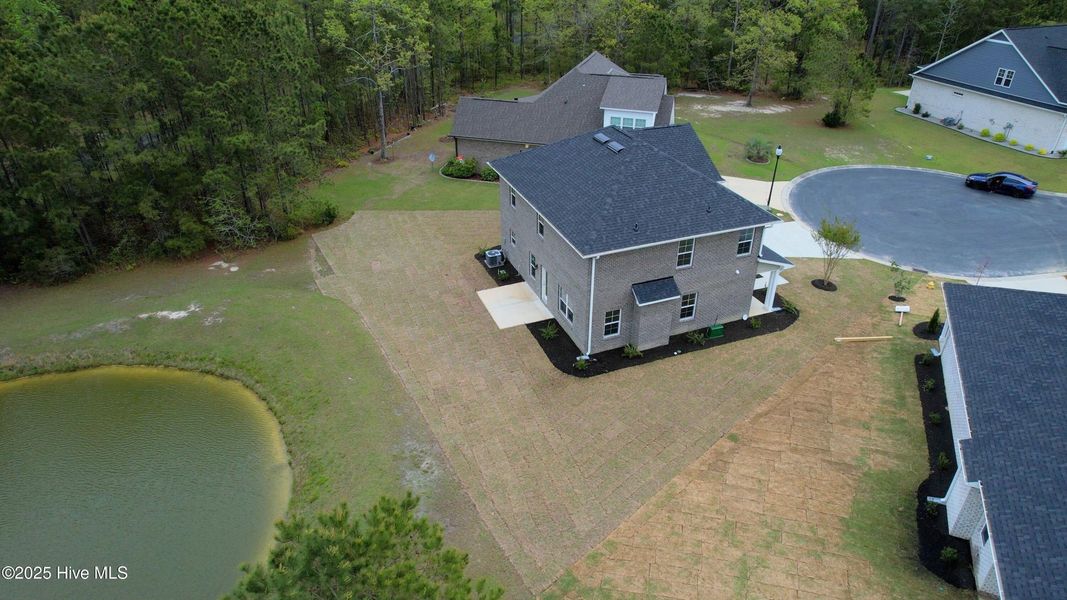 Image 25 of a home in Palmetto Creek.
