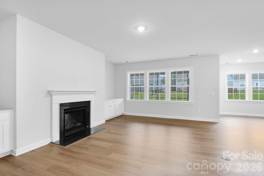Spacious, unfurnished interior of a new home in Roselyn, Lancaster (Image 16). Spacious, unfurnished interior of a new home in Roselyn, Lancaster (Image 16).