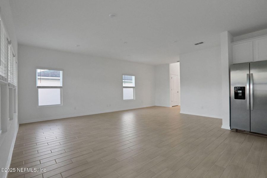 Spacious, unfurnished interior of a new home in Cordova Palms, St. Augustine (Image 40).