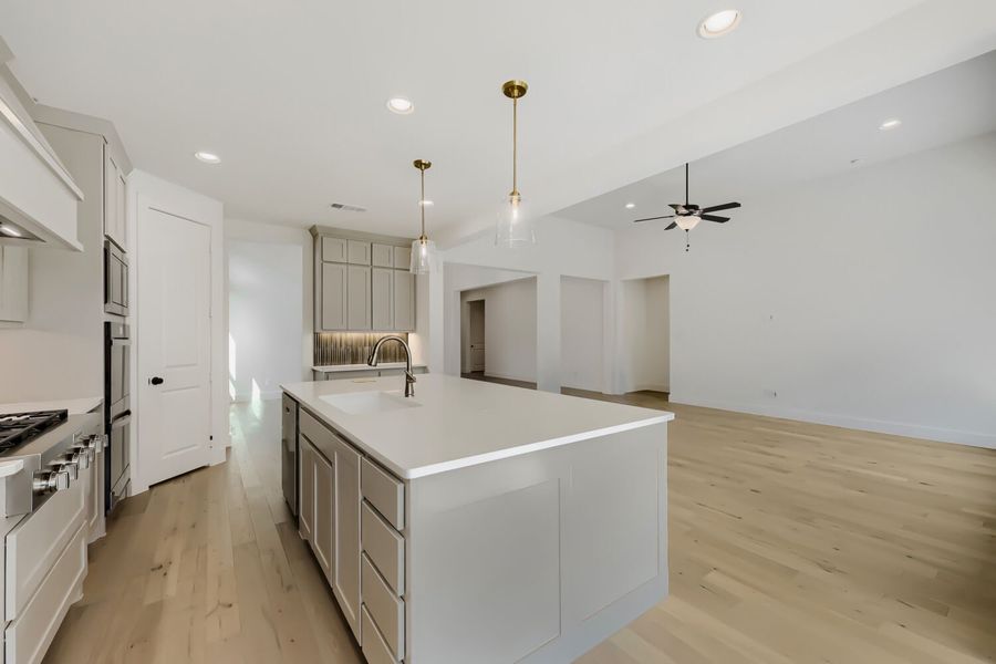 1811 Flowerfield - Kitchen 1811 Flowerfield - Kitchen