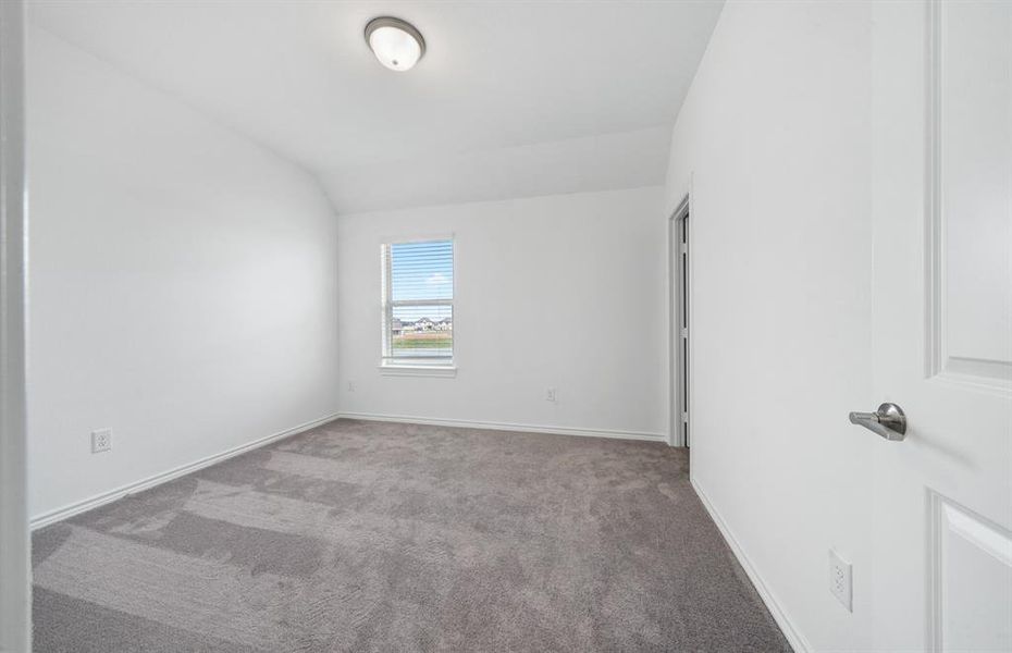 Spacious, unfurnished interior of a new home in Sunterra, Katy (Image 21).