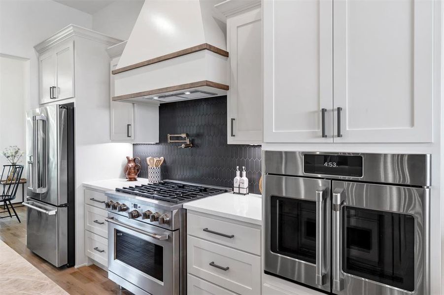 Furnished interior view inside a new home in , Granbury (Image 24).