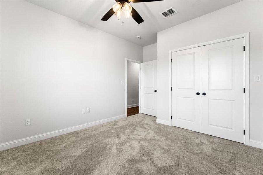 Spacious, unfurnished interior of a new home in , Waco (Image 29).