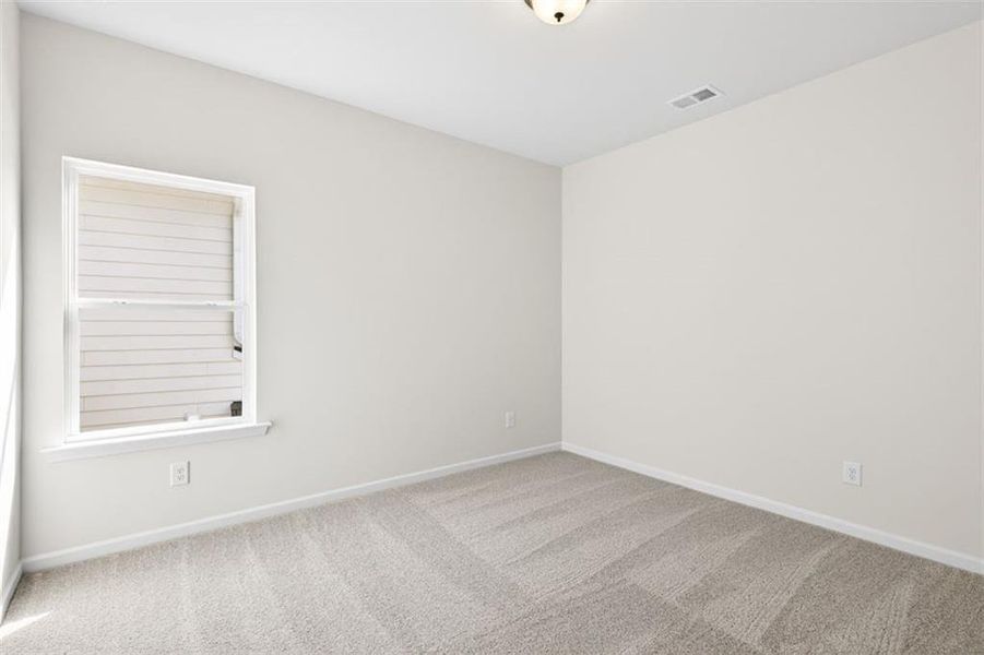 Spacious, unfurnished interior of a new home in Sanders Park, Austell (Image 30).