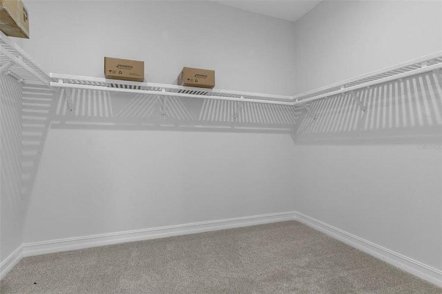 Spacious, unfurnished interior of a new home in Southern Hills Plantation, Brooksville (Image 38). Spacious, unfurnished interior of a new home in Southern Hills Plantation, Brooksville (Image 38).