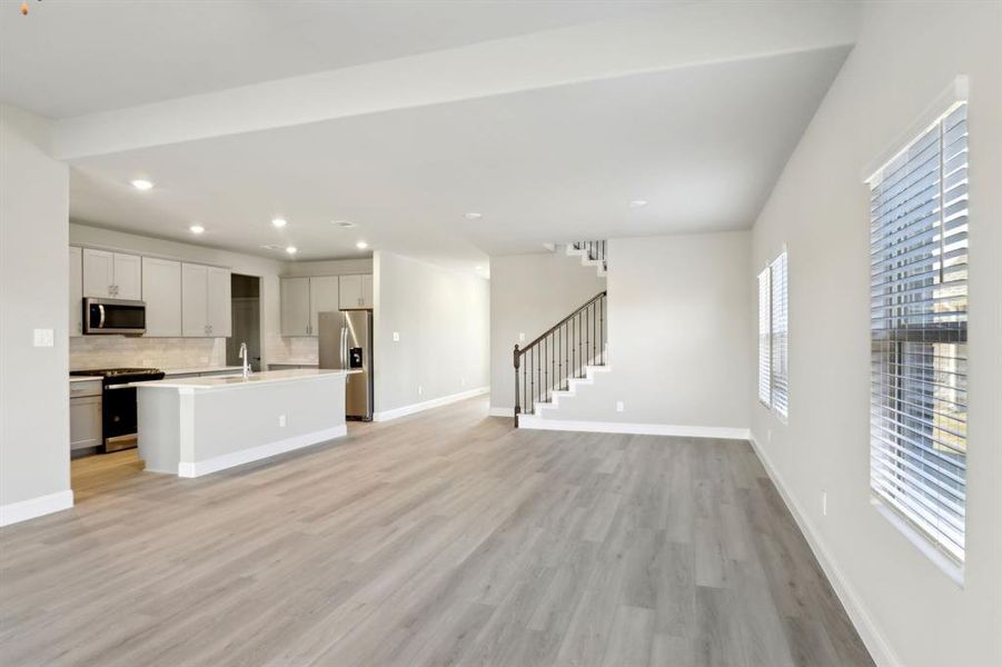 Photo is not of the actual home, but is an inspirational photo of builder’s model home and may depict options, furnishings, and/or decorator features that are not included. Photo is not of the actual home, but is an inspirational photo of builder’s model home and may depict options, furnishings, and/or decorator features that are not included.