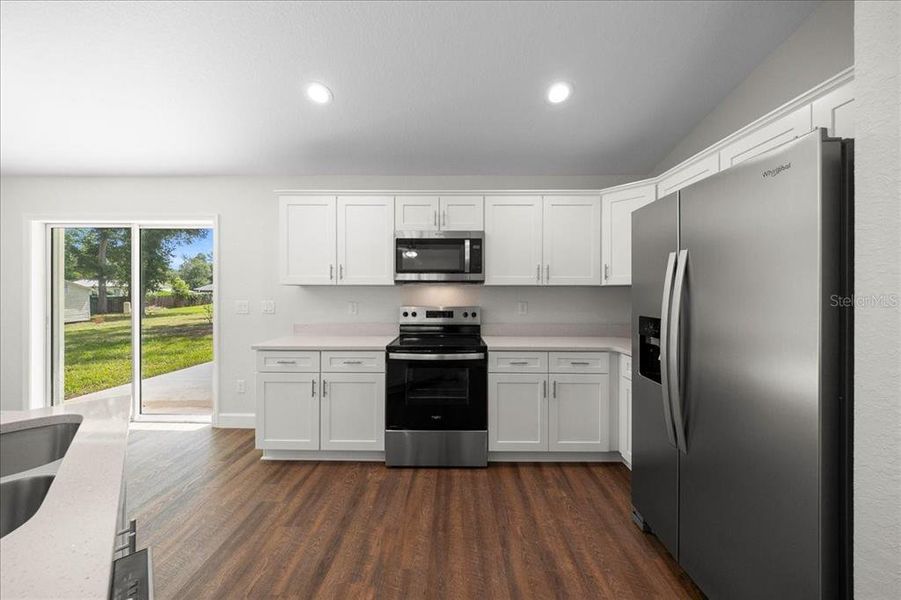 Furnished interior view inside a new home in , Belleview (Image 6).
