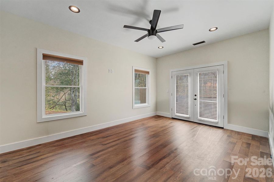 Spacious, unfurnished interior of a new home in , Bryson City (Image 19). Spacious, unfurnished interior of a new home in , Bryson City (Image 19).