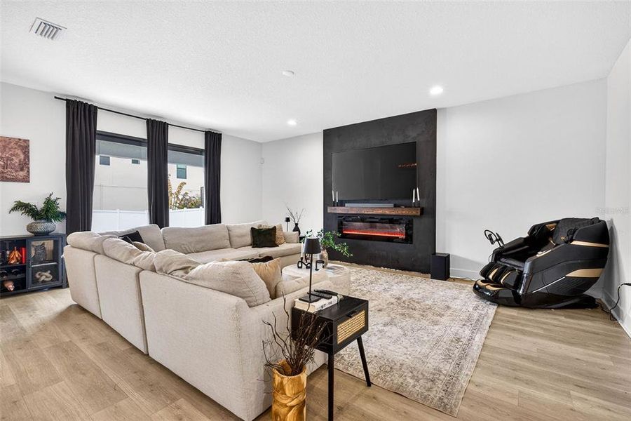 Furnished interior view inside a new home in Clearfield Crossings, Tampa (Image 8).
