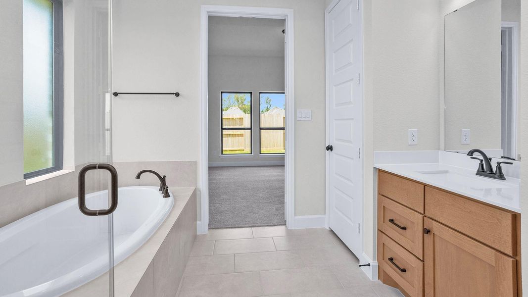 Furnished interior view inside a new home in Riceland, Mont Belvieu (Image 9).