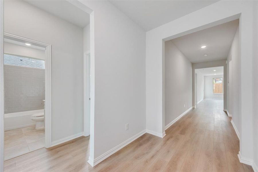 Spacious, unfurnished interior of a new home in Creekside of Crowley, Crowley (Image 22).