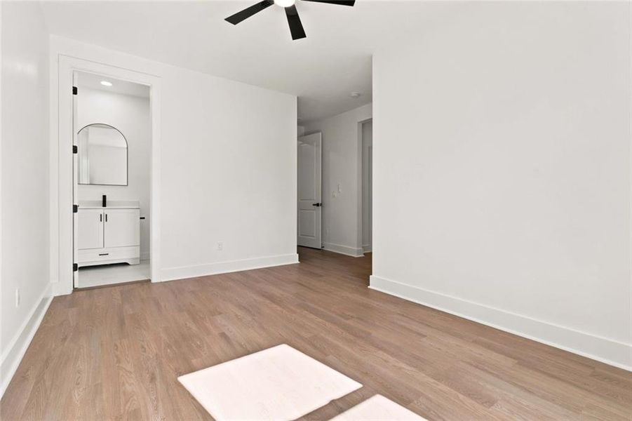 Spacious, unfurnished interior of a new home in , Griffin (Image 60).
