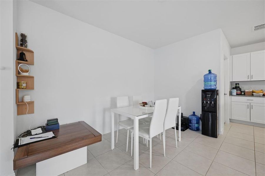 Furnished interior view inside a new home in , Zephyrhills (Image 6).