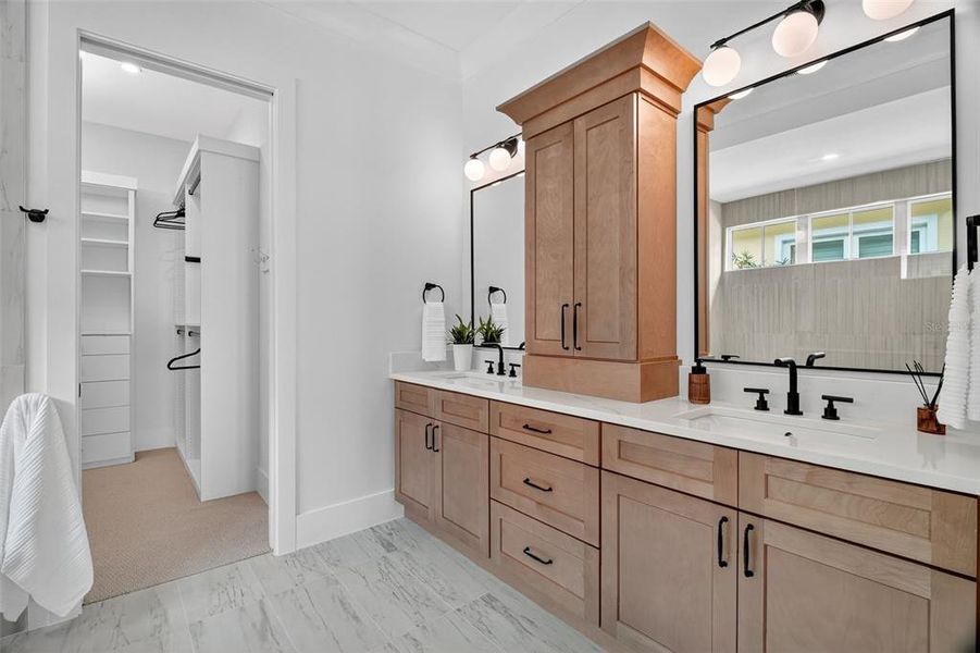 Furnished interior view inside a new home in , Mount Dora (Image 12).