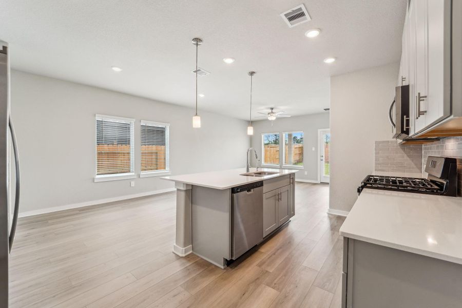 Photo is not of the actual home but is an inspirational photo of builder’s model home and may depict options, furnishings, and/or decorator features that are not included.