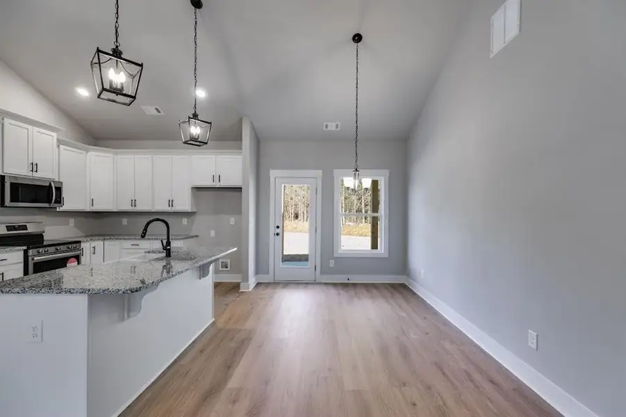 Image 31 of a home in .