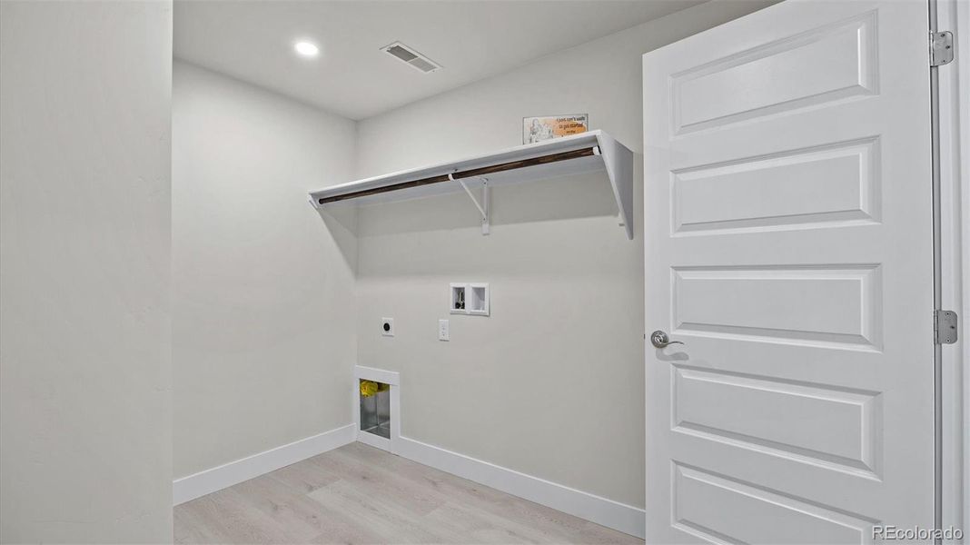 Image 27 of a home in . Image 27 of a home in .