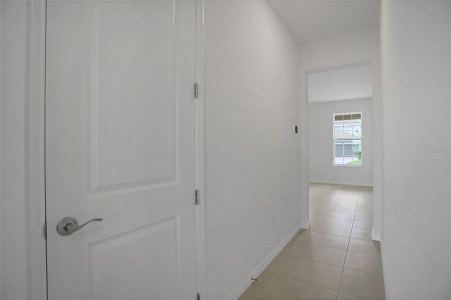 Spacious, unfurnished interior of a new home in Seaire, Parrish (Image 22).