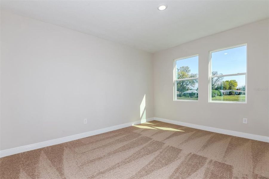 Spacious, unfurnished interior of a new home in Cherrywood Preserve, Ocala (Image 17).