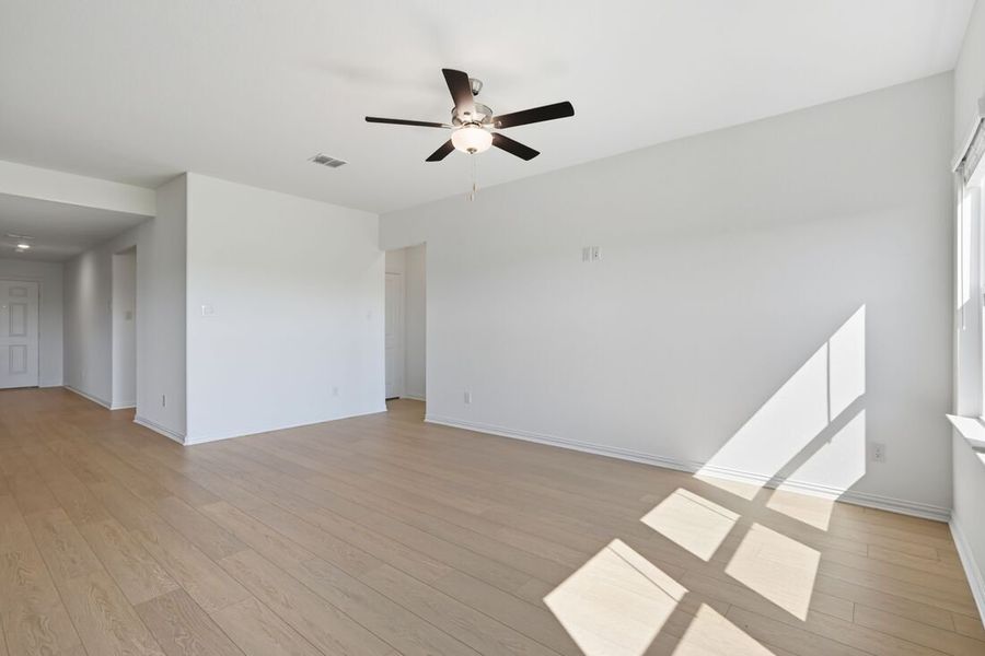 Spacious, unfurnished interior of a new home in River Ridge, Crandall (Image 21). Spacious, unfurnished interior of a new home in River Ridge, Crandall (Image 21).