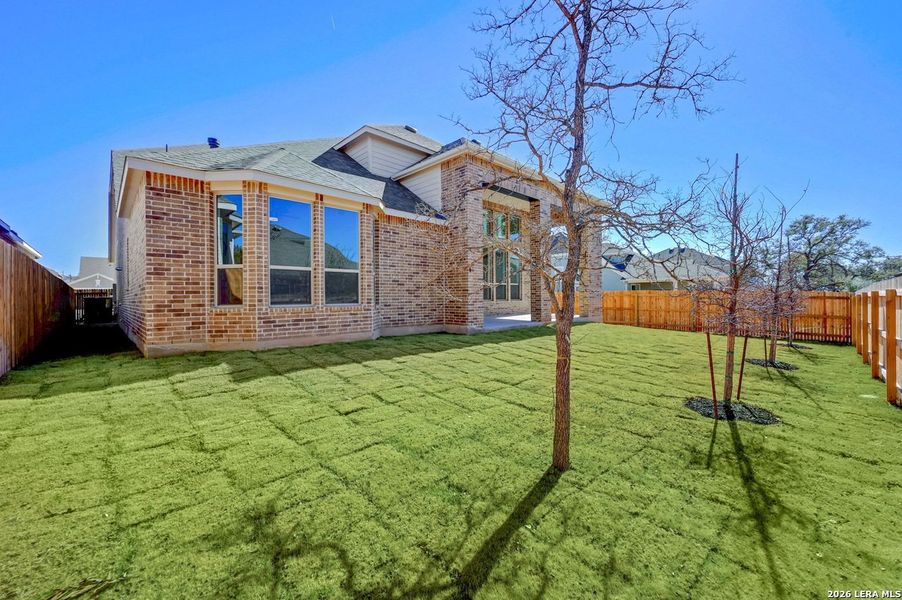 Exterior details and patio area of a home in Davis Ranch, San Antonio (Image 17).