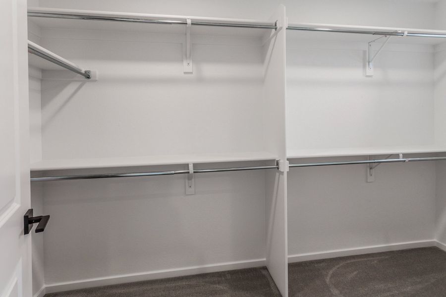 Spacious, unfurnished interior of a new home in Bloom, Fort Collins (Image 23).