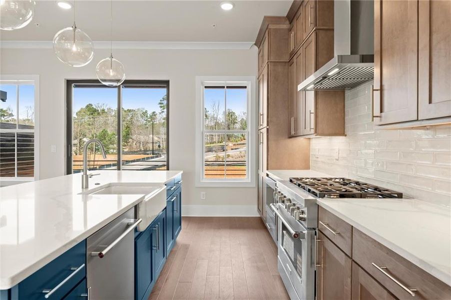 Furnished interior view inside a new home in , Alpharetta (Image 6).