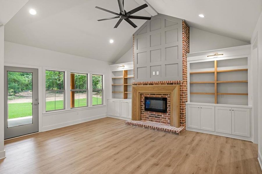 Spacious, unfurnished interior of a new home in , Grand Saline (Image 21).