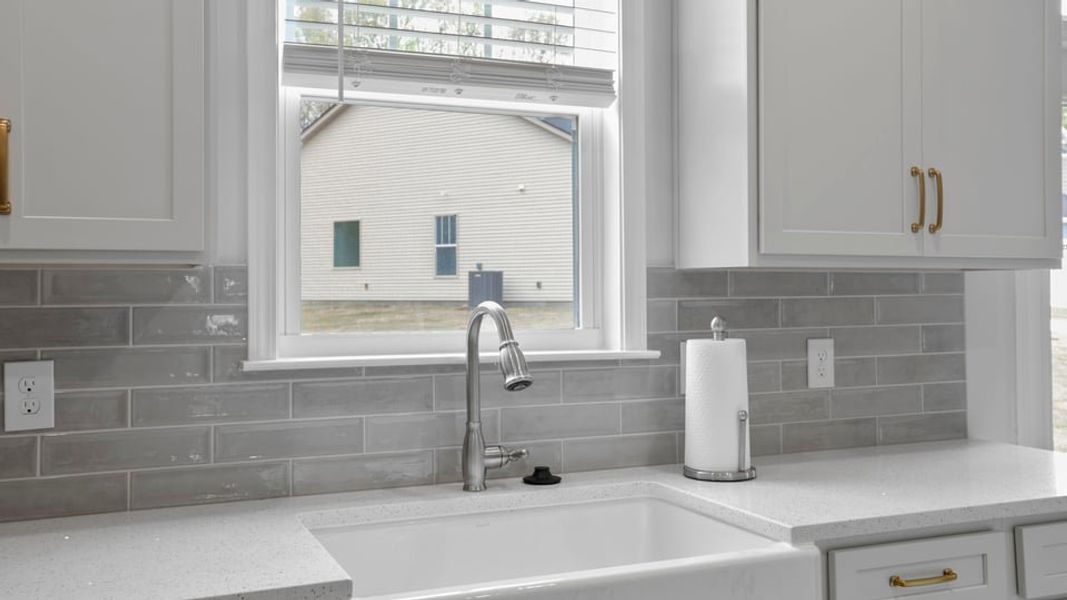 Image 32 of a home in Edgewood Estates.