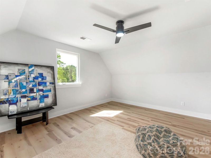 Image 39 of a home in .