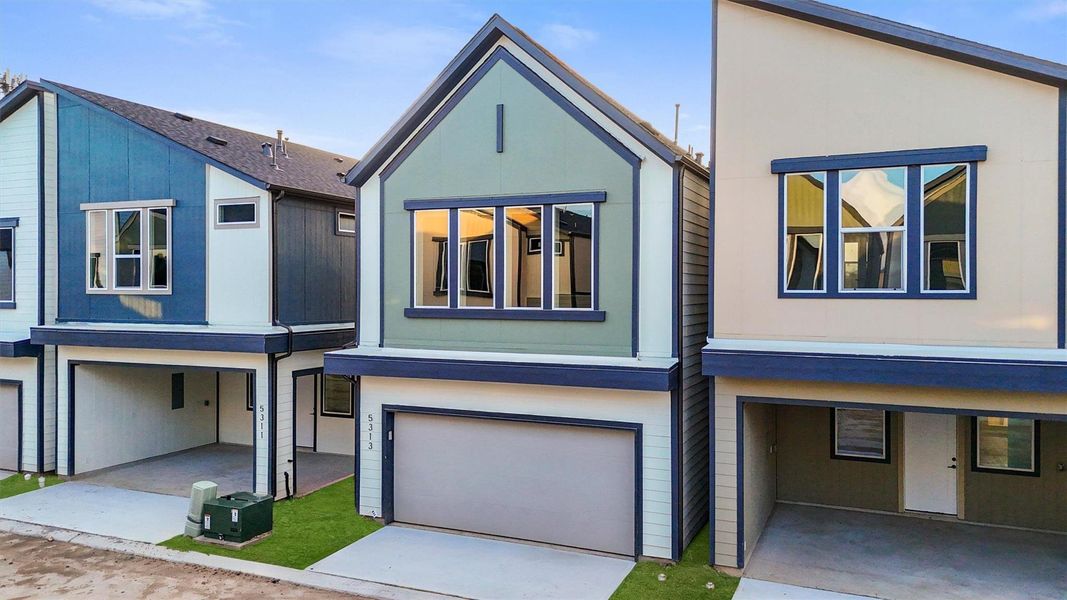 Elevated Living Plan - Living and Primary Suite on 2nd Floor Elevated Living Plan - Living and Primary Suite on 2nd Floor