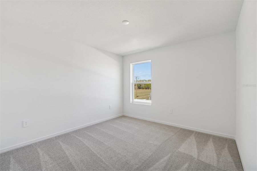Spacious, unfurnished interior of a new home in Southpointe, Palmetto (Image 18).