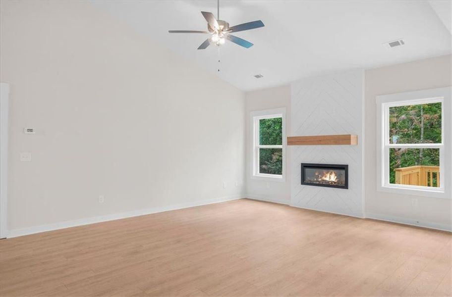Spacious, unfurnished interior of a new home in , Dahlonega (Image 16). Spacious, unfurnished interior of a new home in , Dahlonega (Image 16).
