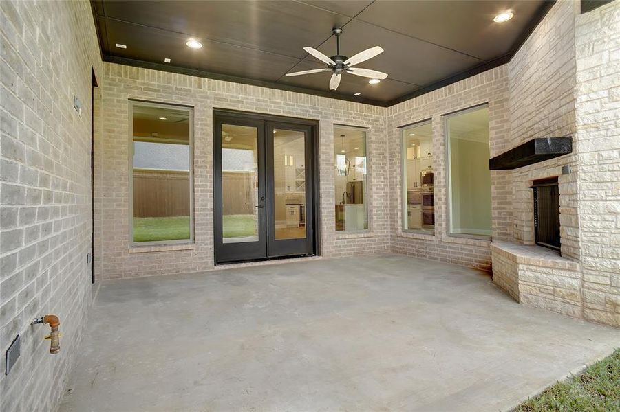 Patio also offers gas stub out for grill or future outdoor kitchen, ceiling fan and led can lighting. Patio also offers gas stub out for grill or future outdoor kitchen, ceiling fan and led can lighting.